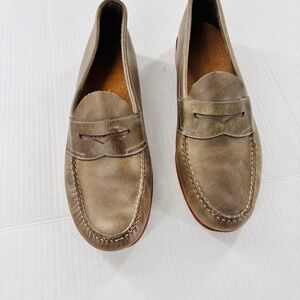 G.H. Bass Weejuns Men Shoe Suede Size 11.5 D Penny Loafer Casual Classic Work